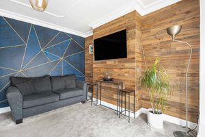 Lounge- click for photo gallery